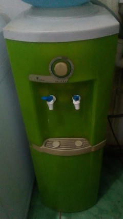 Bebedouro de 380reais